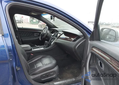 2013 Ford Taurus Limited z USA, uszkodzony, nr VIN 1FAHP2F93DG143334